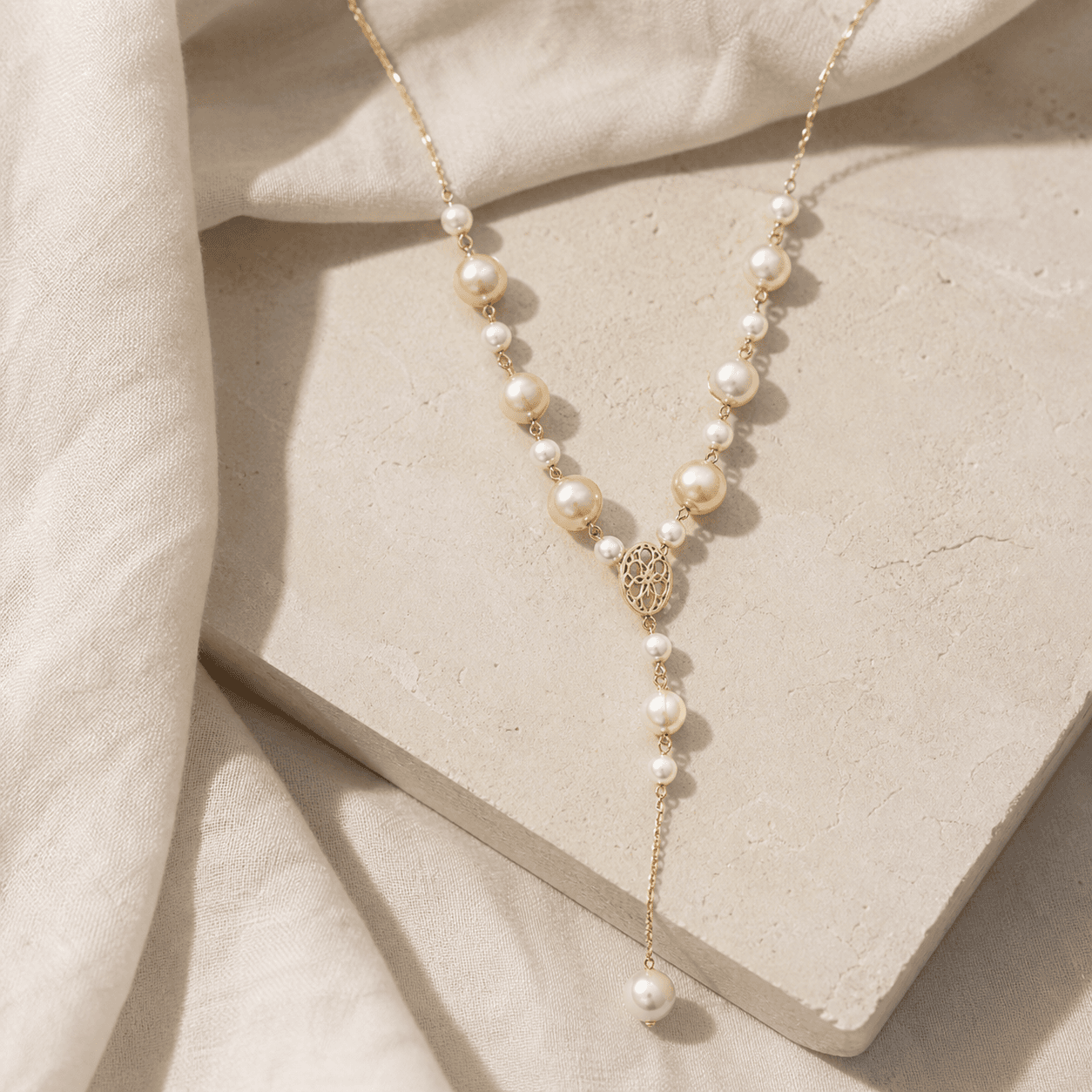 The Green Layer - Necklace - MythRealms pearl jewelry