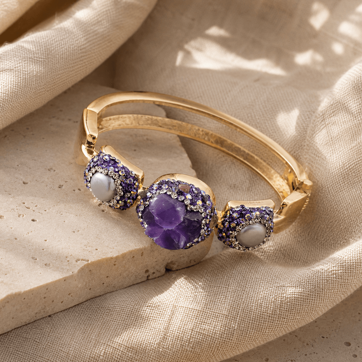 The Violet Arc - Bracelet - MythRealms pearl jewelry
