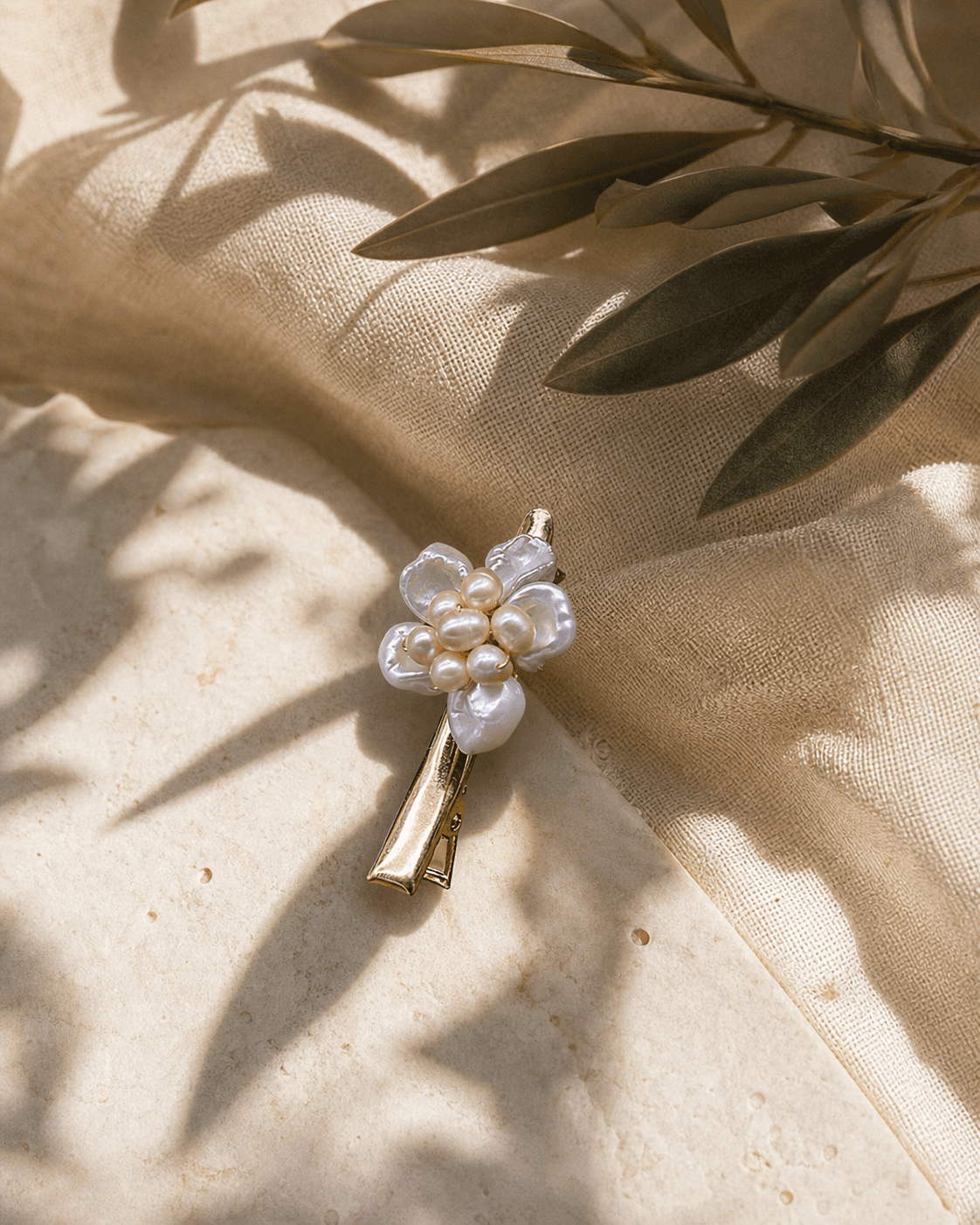 The Blush Cluster - Hair Clip - MythRealms pearl jewelry